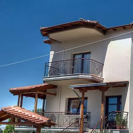 Evi Maria 3* Ángisztro